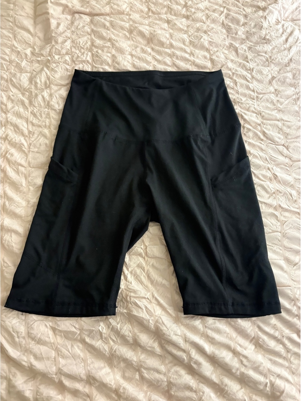 Women’s Black Cargo Shorts Size S
